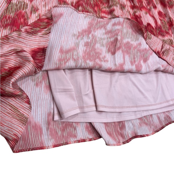 Julia Jordan Two-Tone Floral Pink Satin V-Neck Dress | Size 2 - Picture 6 of 10